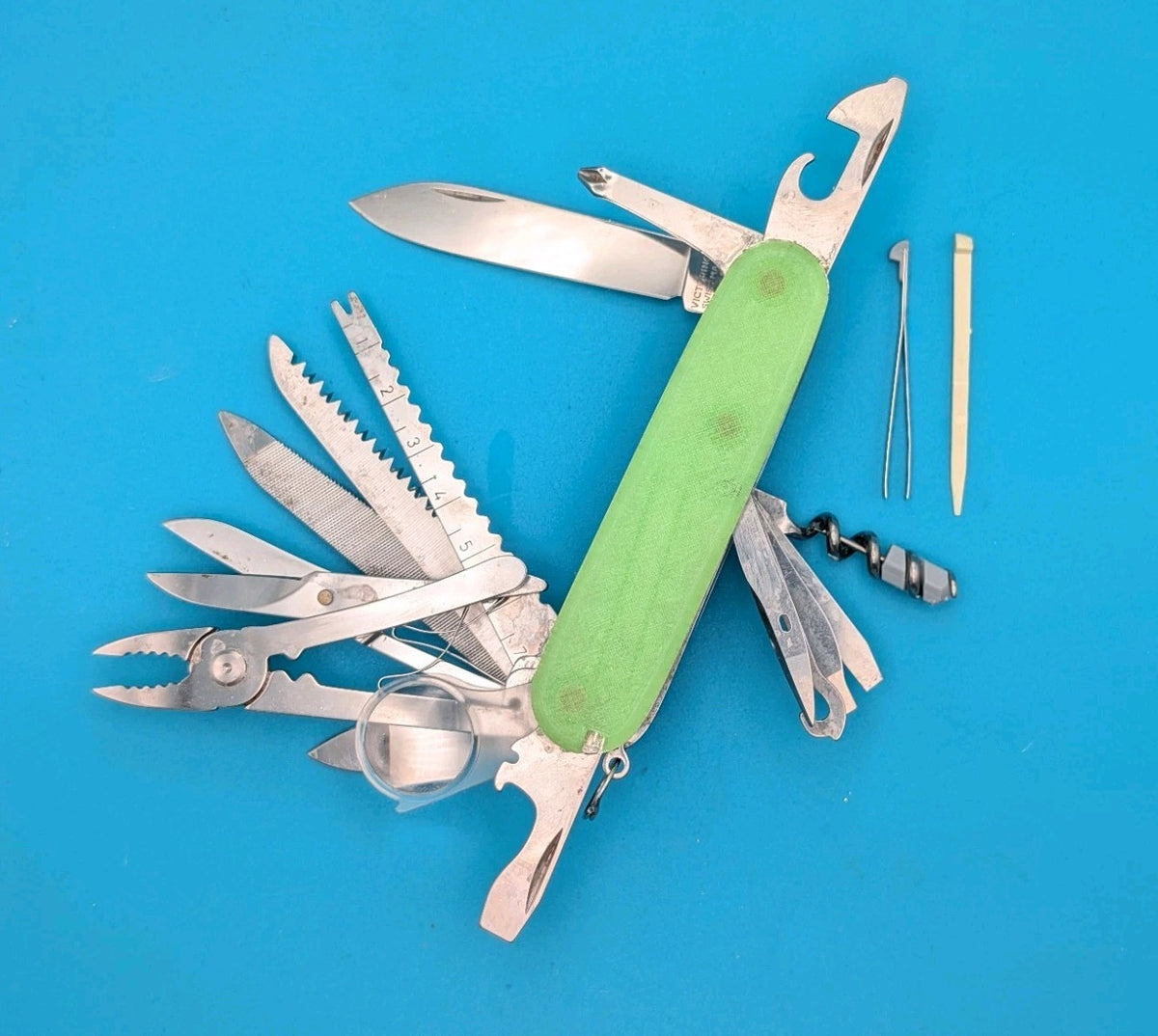 Custom Victorinox SwissChamp Green & Blue Glow in the Dark Knife Multi-Tool!