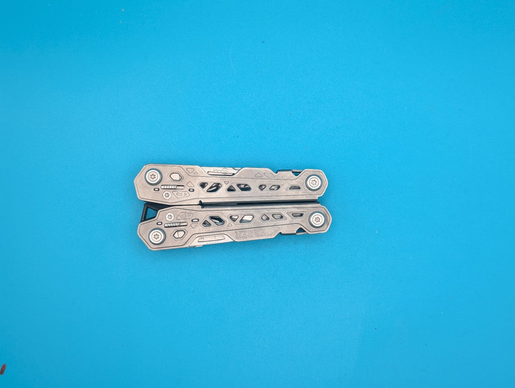 Gerber Truss Multi-Tool! FAST SHIPPING! WITH SHEATH!