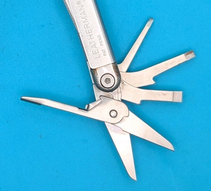 Leatherman Wave Original Vintage Retired, Dated 0401 (APRIL, 2001)