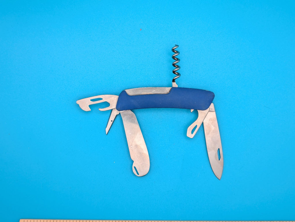 Swiza A20-44 Swiss Pocket Knife Stainless Steel Blades OD Blue Synthetic Handle