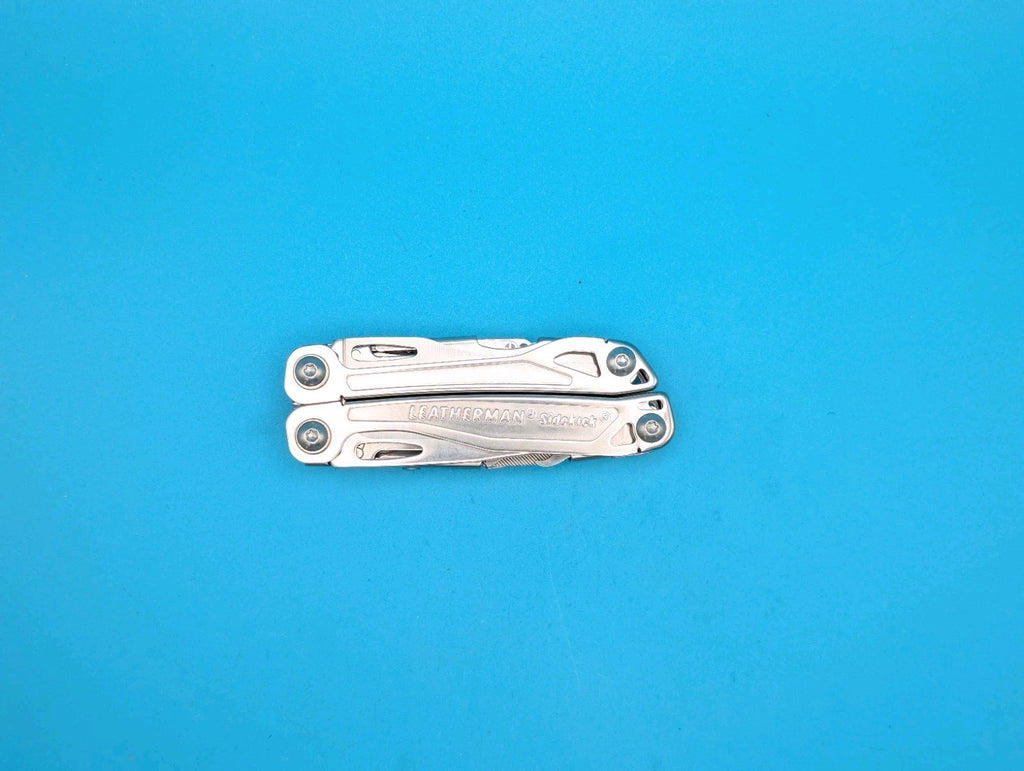 Leatherman Sidekick Multi-Tool, Knife, Pliers, Saw, Stainless! With Sheath!