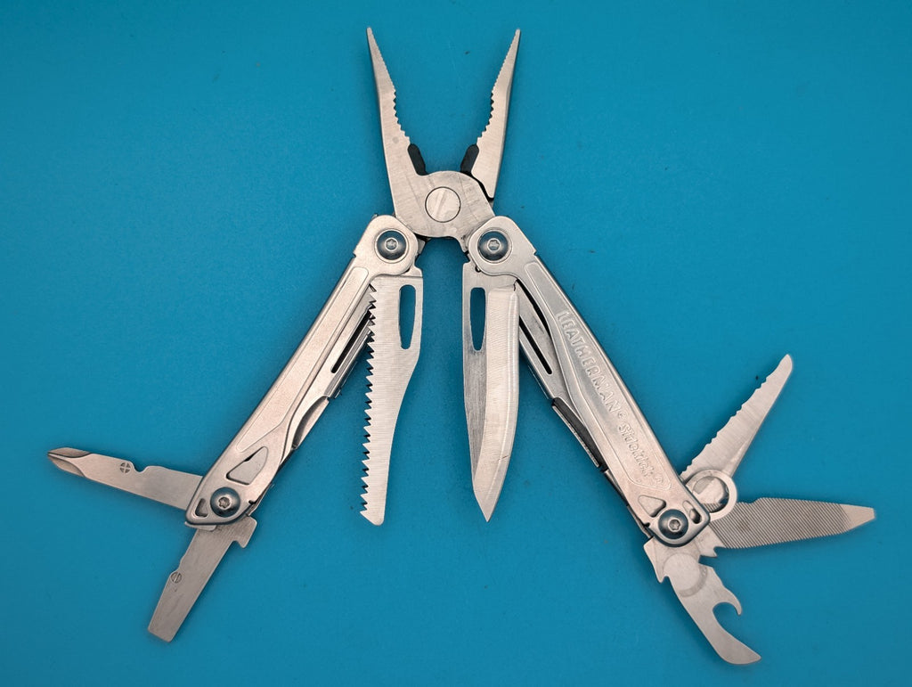 Leatherman Sidekick Multi-Tool, Knife, Pliers, Saw, Stainless!