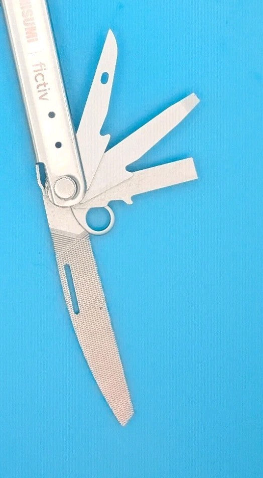 Leatherman Bond Multitool, Stainless Steel Everyday Tool with Sheath, Misumi