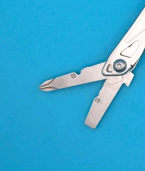Leatherman Sidekick Multi-Tool, Knife, Pliers, Saw, Stainless!