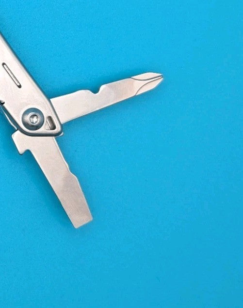 Leatherman Sidekick Multi-Tool, Knife, Pliers, Saw, Stainless!