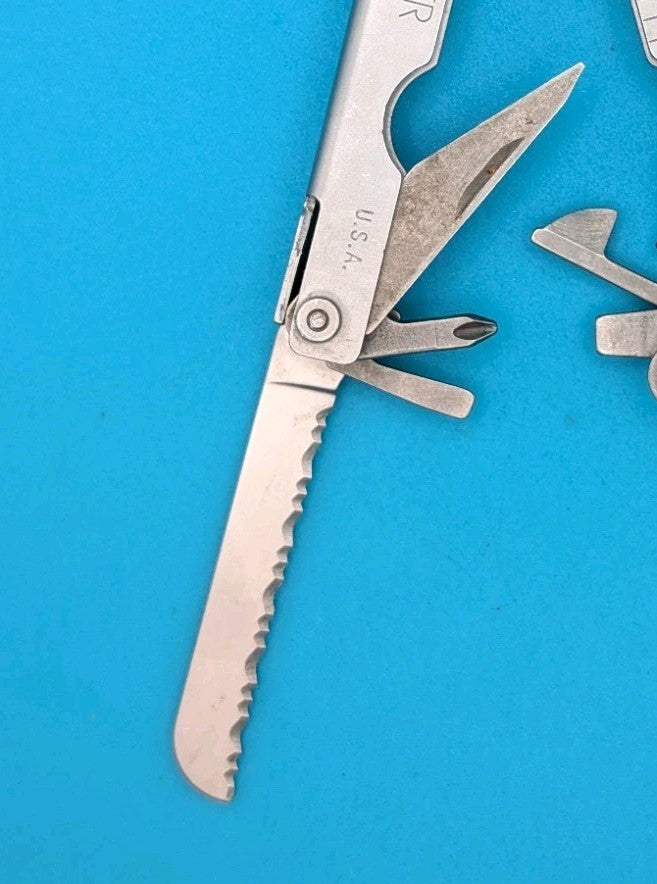 Vintage Gerber Stainless Steel Bluntnose MP400 Multi-Tool Pliers! With Sheath!