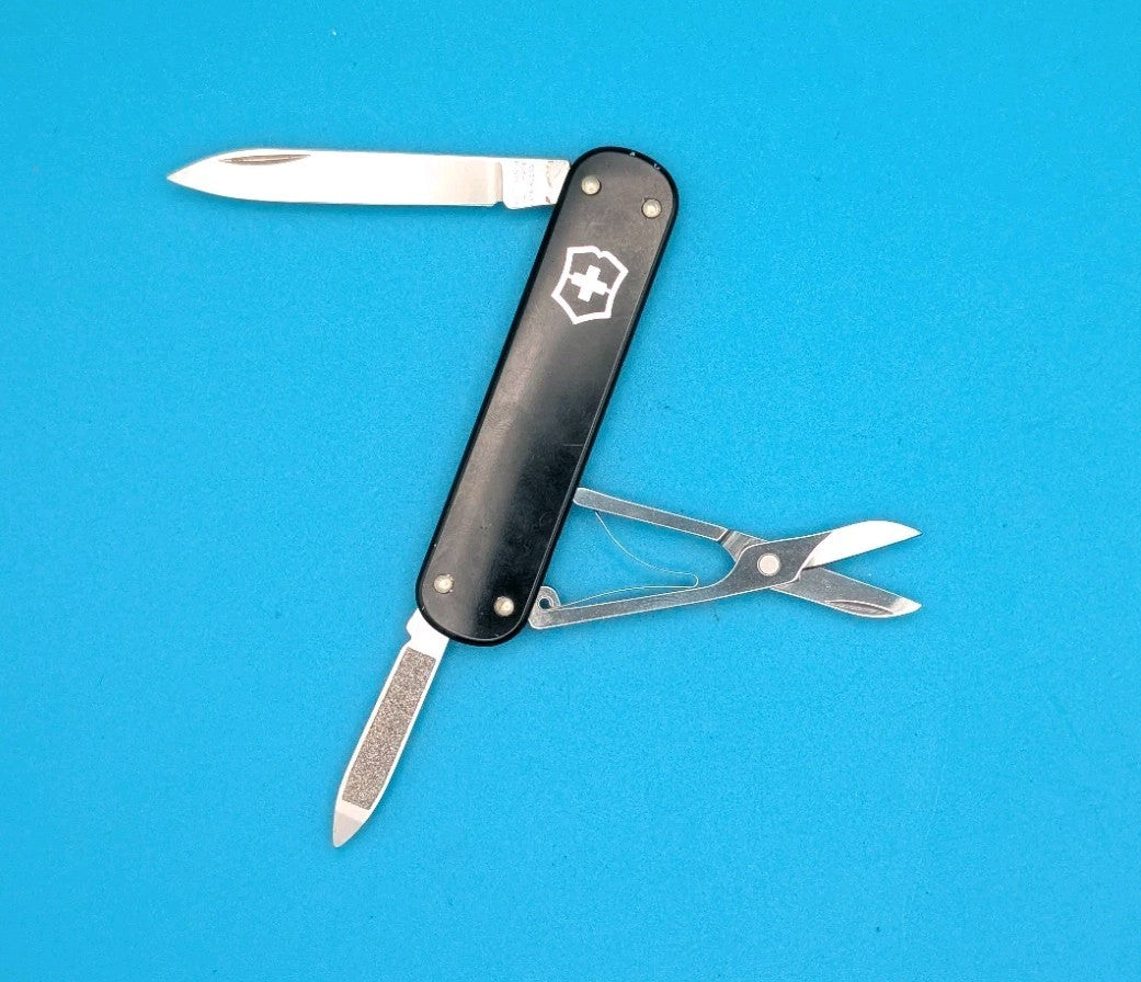 Victorinox Money Clip With Black Alox Smooth Scales!