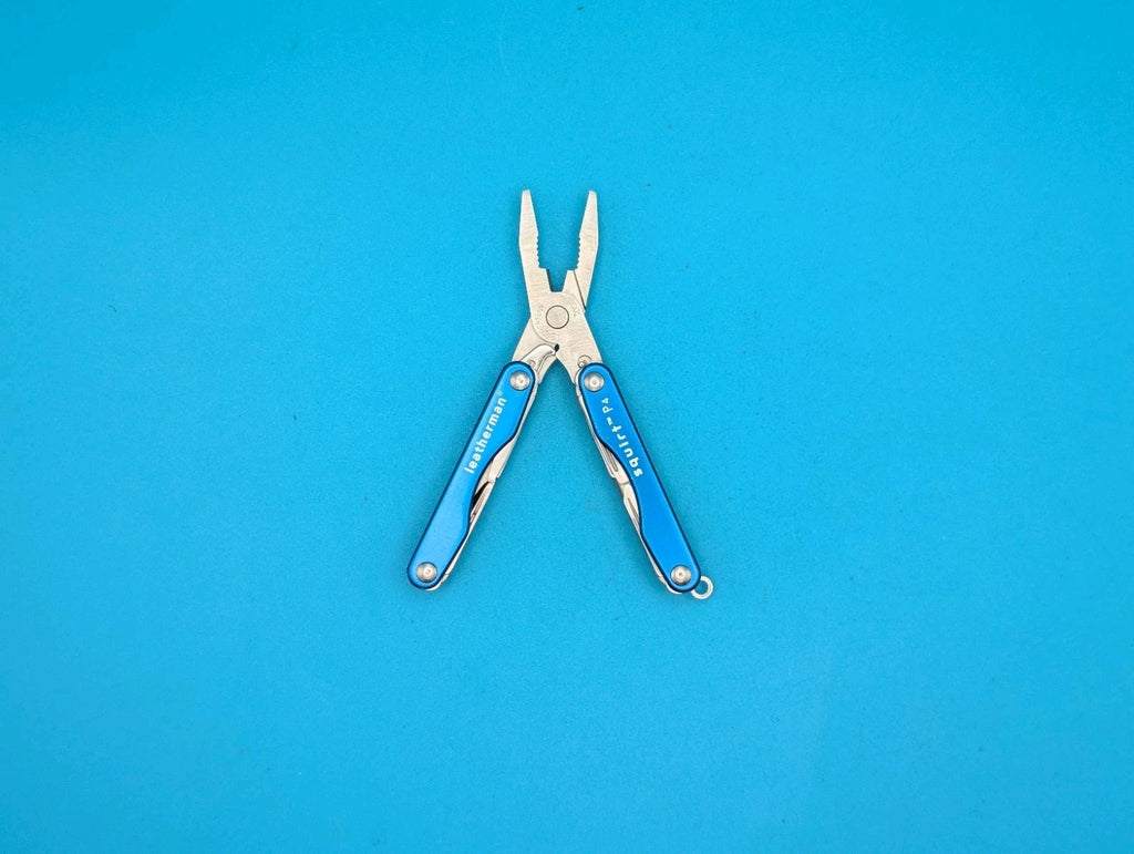 Leatherman Squirt P4 Multi-Tool, Key Ring, Retired, BLUE!