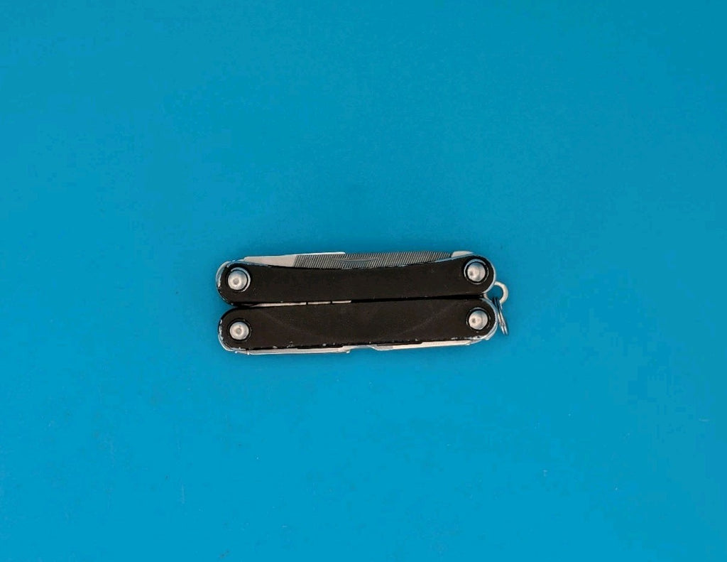 Leatherman SQUIRT PS4 Multi-Tool With Pliers Scissors Knife BLACK!
