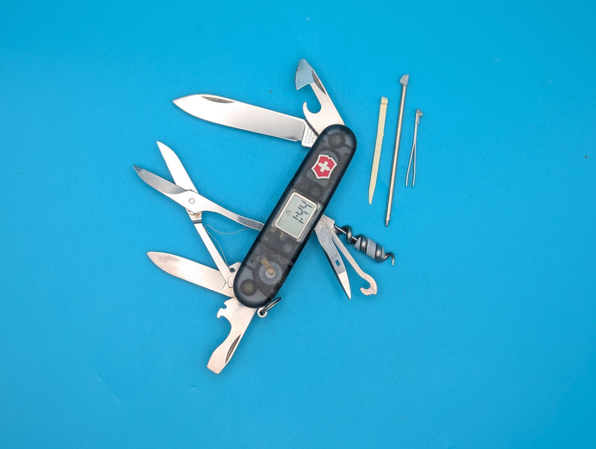 Victorinox Voyager Swiss Army Knife Multi Tool!
