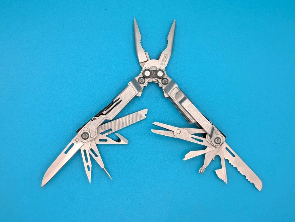 SOG PowerPint Tool Compact Lightweight Silver Multi-Tool!