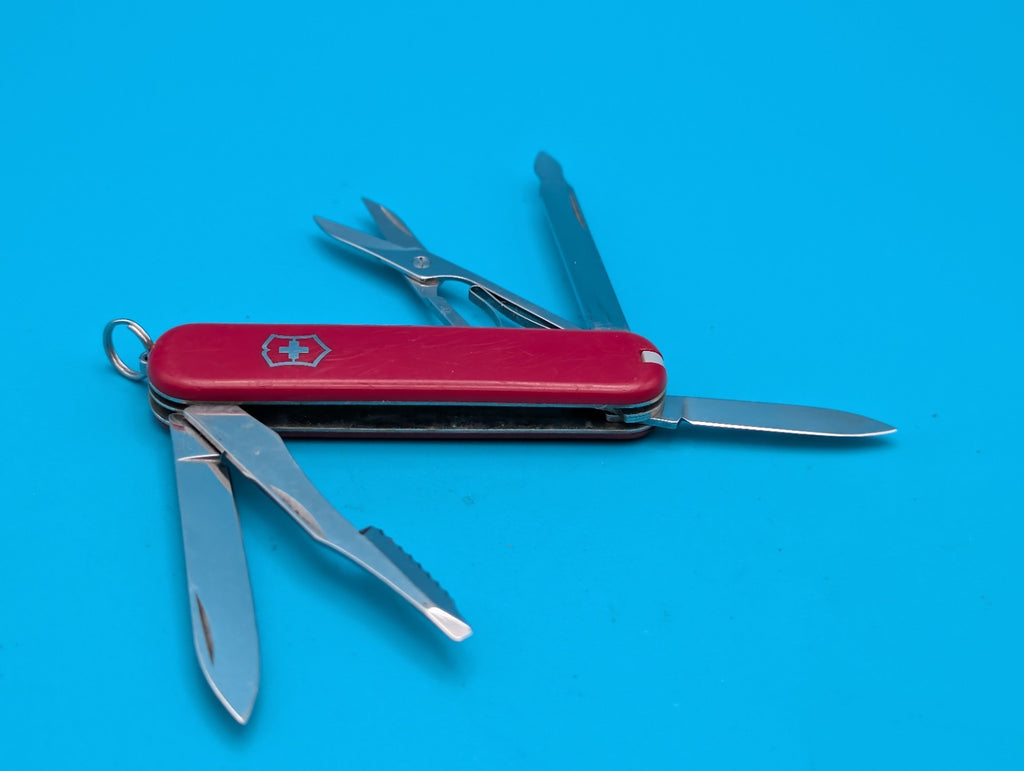 Victorinox Executive Swiss Army Knife, RED! FREE SHIPPING! RETIRED!