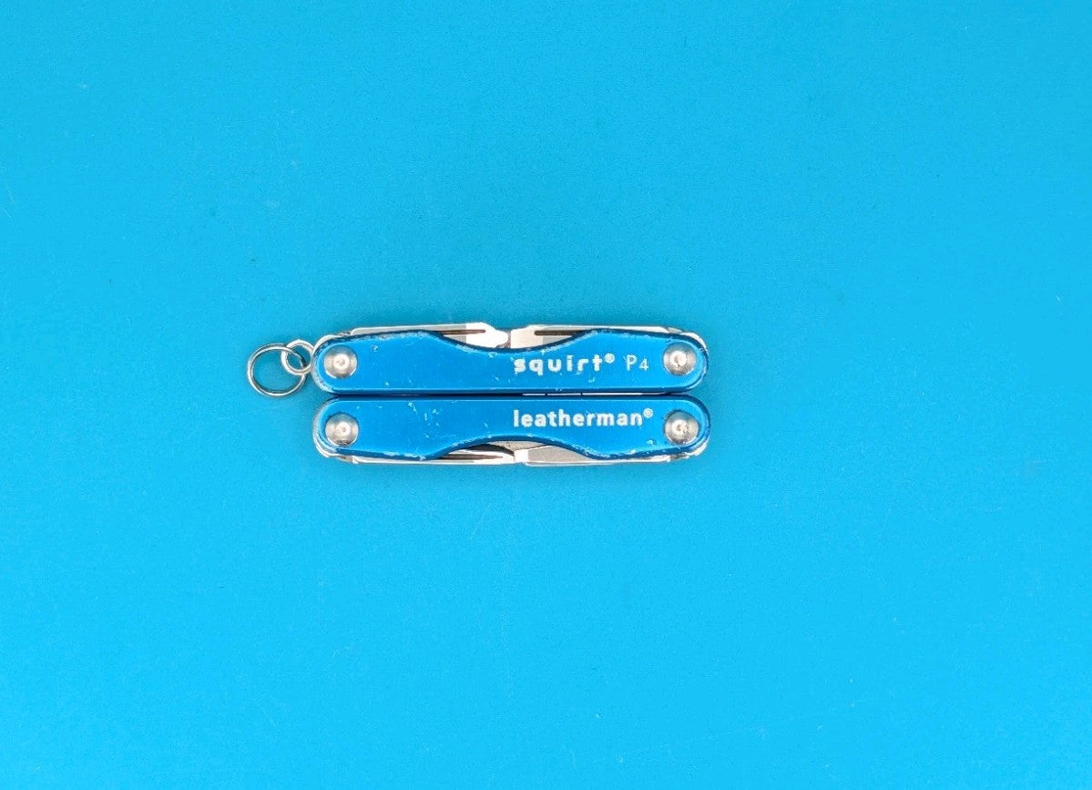 Leatherman Squirt P4 Multi-Tool, Key Ring, Retired, BLUE!