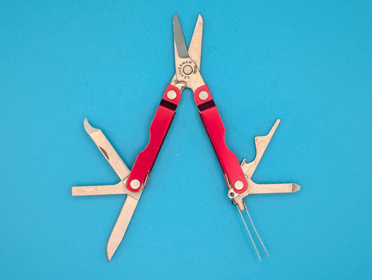 Leatherman Micra Multi-Tool, Knife, Scissors, Key Ring, Red!