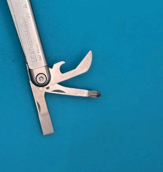 Leatherman Wave Original Vintage Retired, Dated 0799 (Aug, 1999)