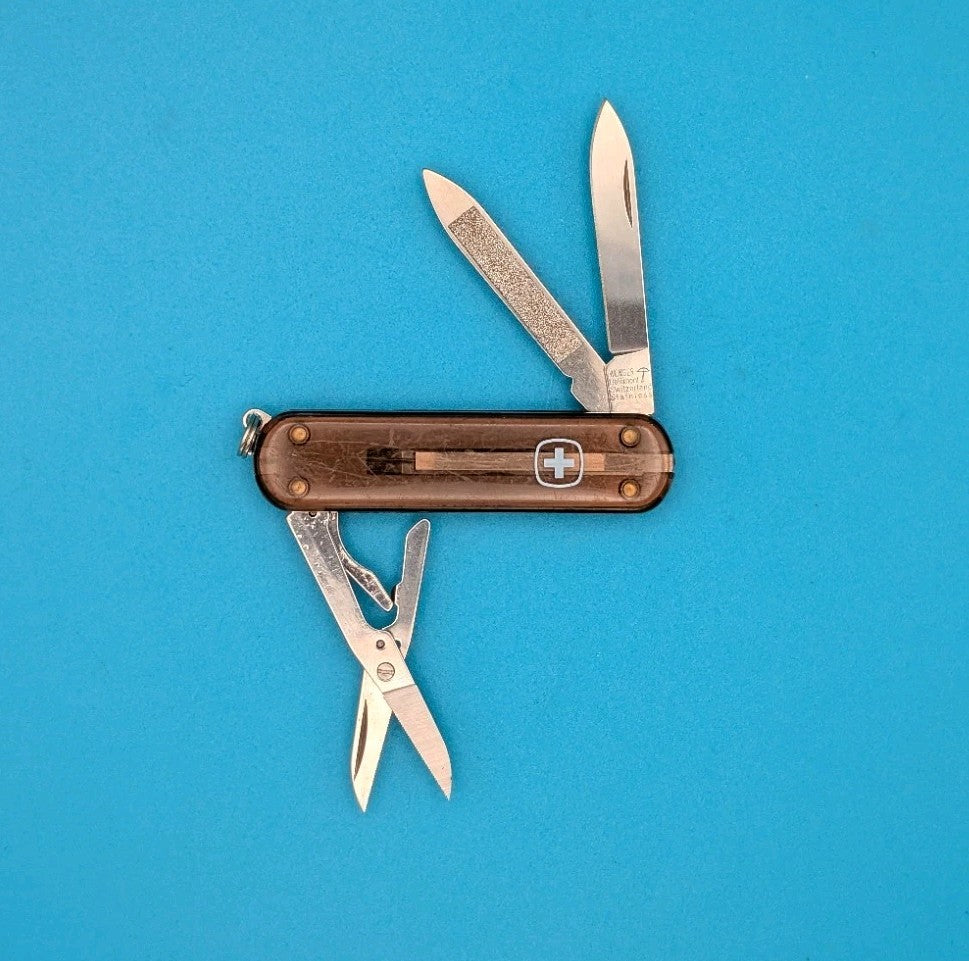 Wenger Esquire Microlite Swiss Army Knife Multi Tool! Bright White Led!