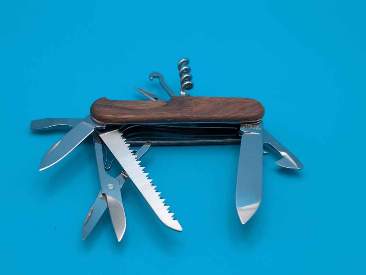 Victorinox Huntsman Wood Swiss Army Knife Multi Tool!