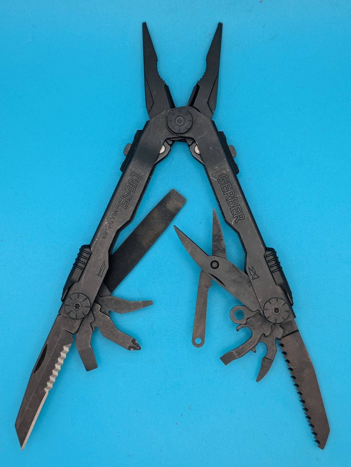 Gerber Diesel Multi Plier Multi-Tool! BLACK! WITH SHEATH!