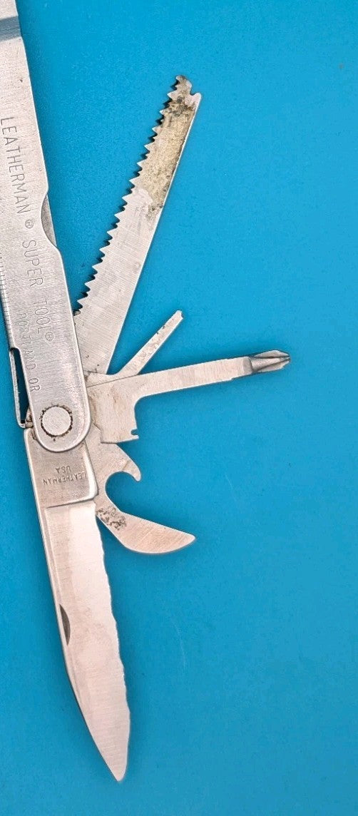 LEATHERMAN Super TOOL Multi Function Tool PLIERS, Stainless! 01/99 DATE