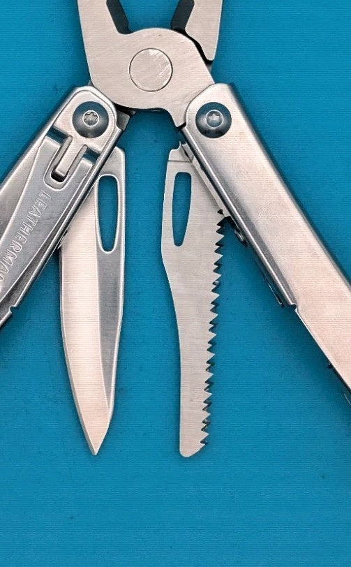 Leatherman Sidekick Multi-Tool, Knife, Pliers, Saw, Stainless!