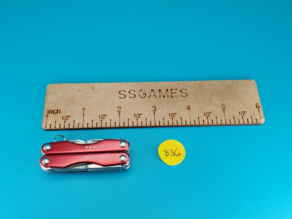 Leatherman "Squirt S4" Stainless Steel Multi Tool - RED!