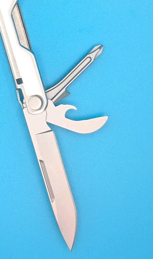 LEATHERMAN Bond Multitool, Stainless Steel Everyday Tool!