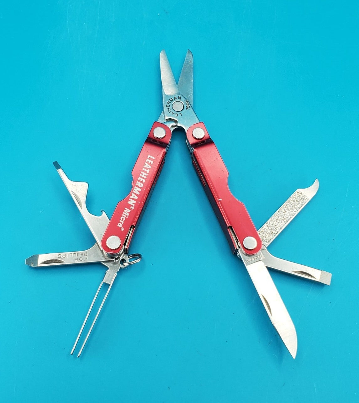 Leatherman Micra Multi-Tool, Knife, Scissors, Key Ring, Red!