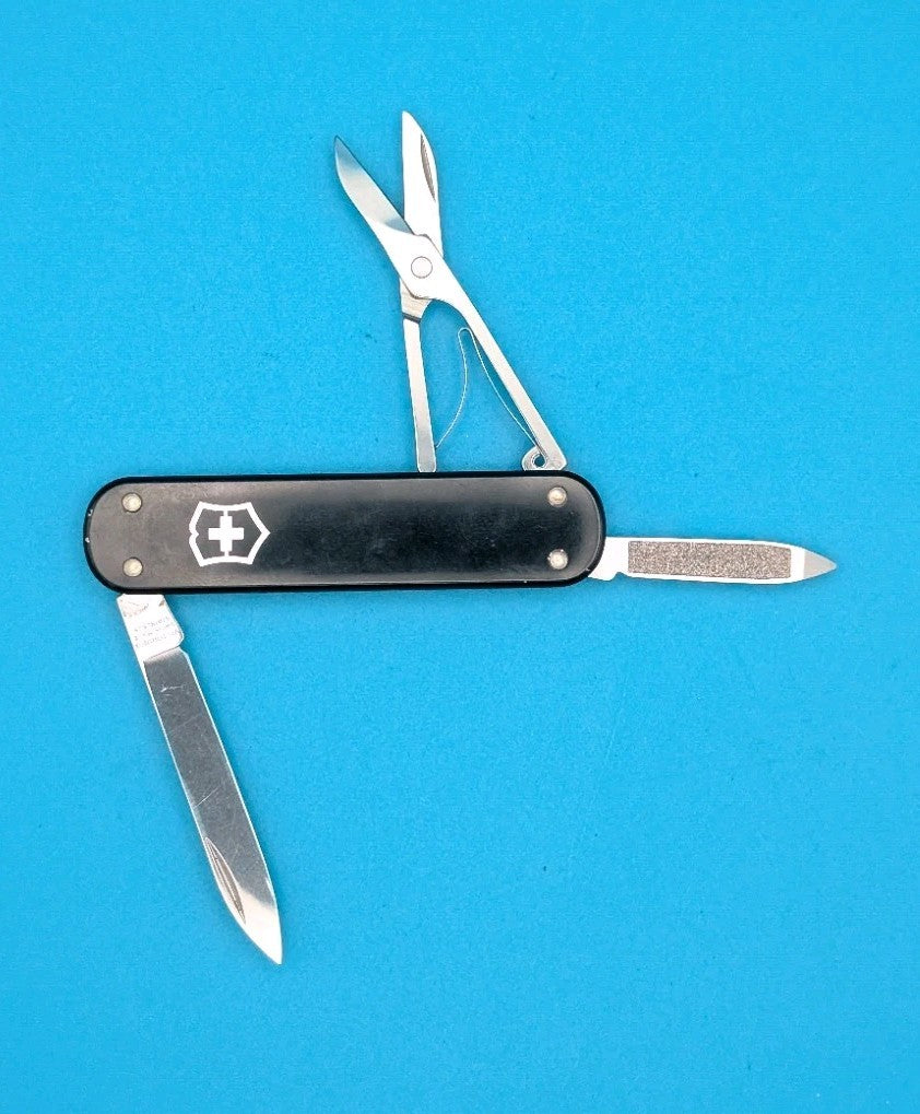 Victorinox Money Clip With Black Alox Smooth Scales!