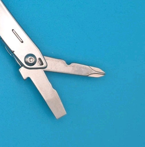 LEATHERMAN WINGMAN MULTI-TOOL! FAST SHIPPING!