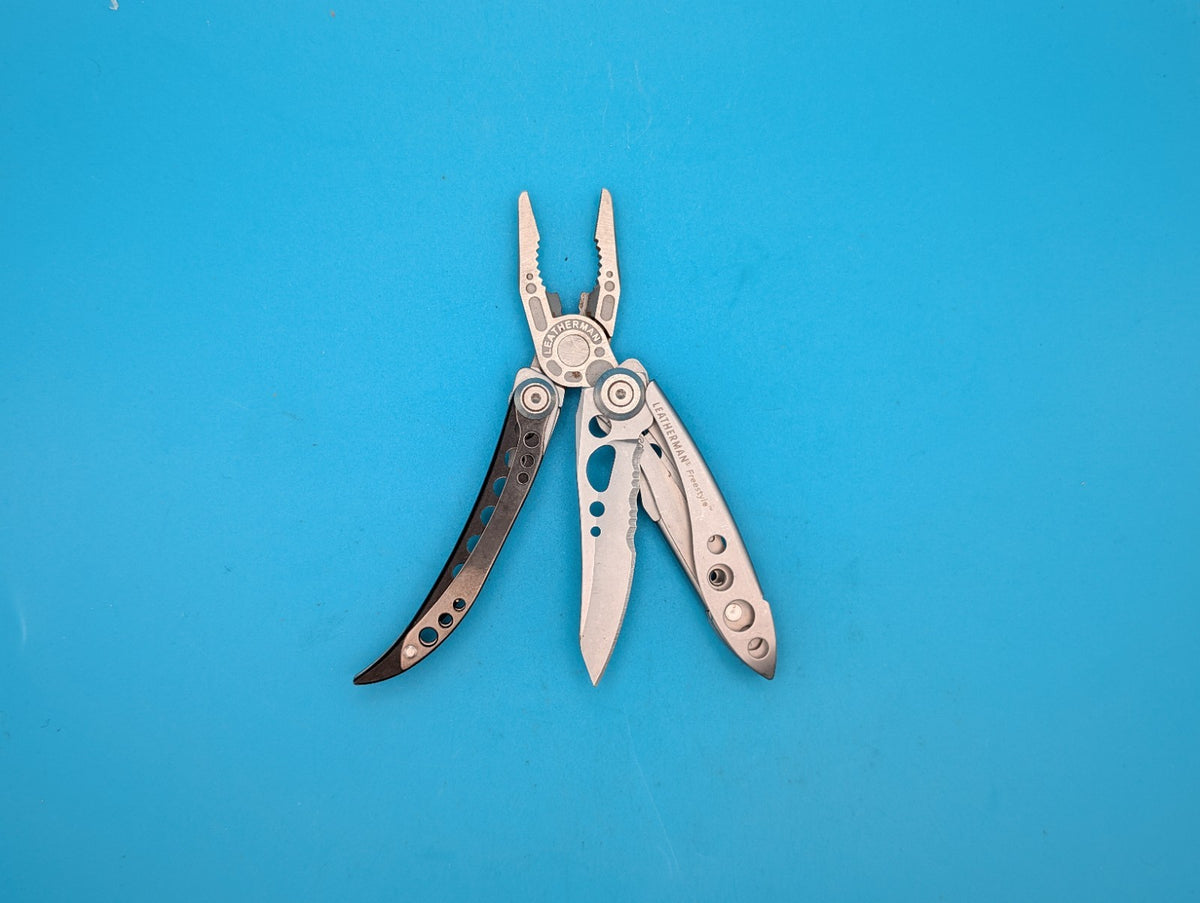 Leatherman Freestyle Multi-Tool - Discontinued - FAST SHIPPING!