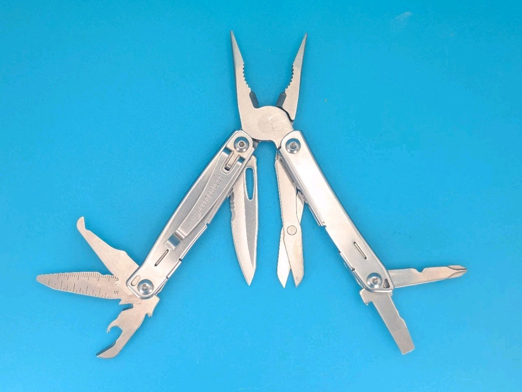 LEATHERMAN WINGMAN MULTI-TOOL! FAST SHIPPING!