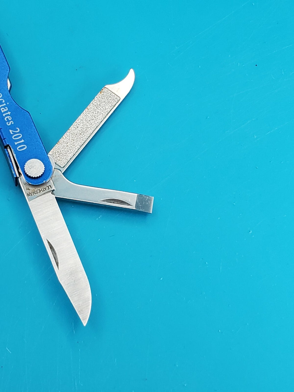 Leatherman Micra Multi-Tool, Knife, Scissors, Key Ring, Blue