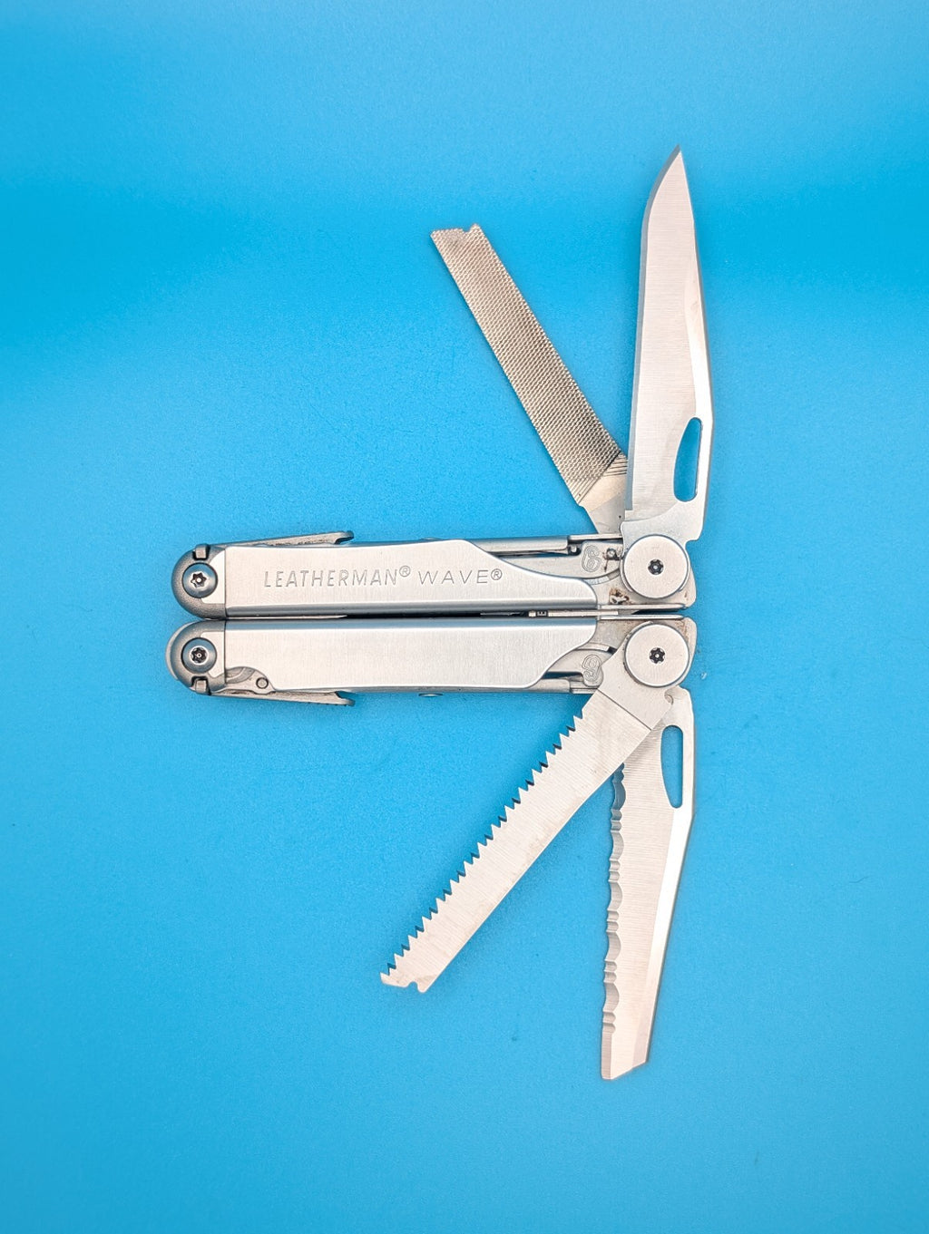 Leatherman Wave Multi Tool! Stainless! Retired! Free Shipping!