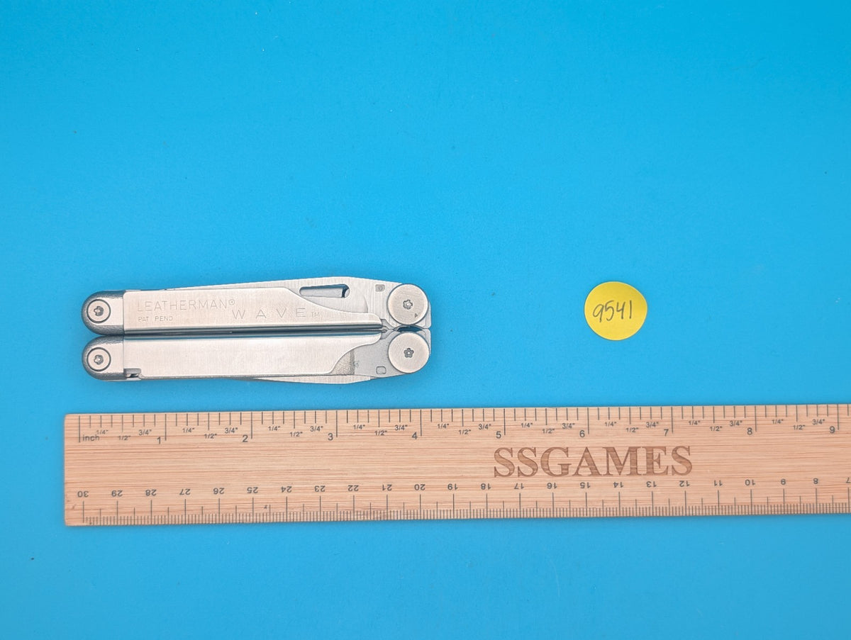 Leatherman Wave Original Vintage Retired, Dated 0301 (MAR, 2001)
