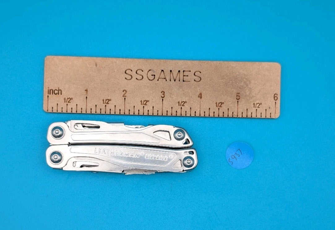 Leatherman Sidekick Multi-Tool, Knife, Pliers, Saw, Stainless!