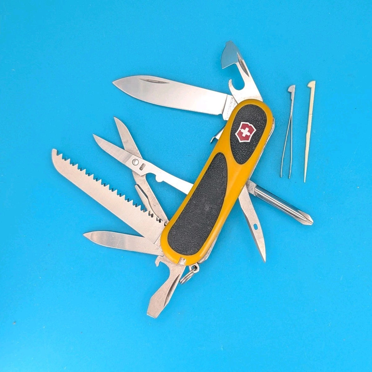 Victorinox EvoGrip S18 Yellow & Black Swiss Army Knife Multi Tool!