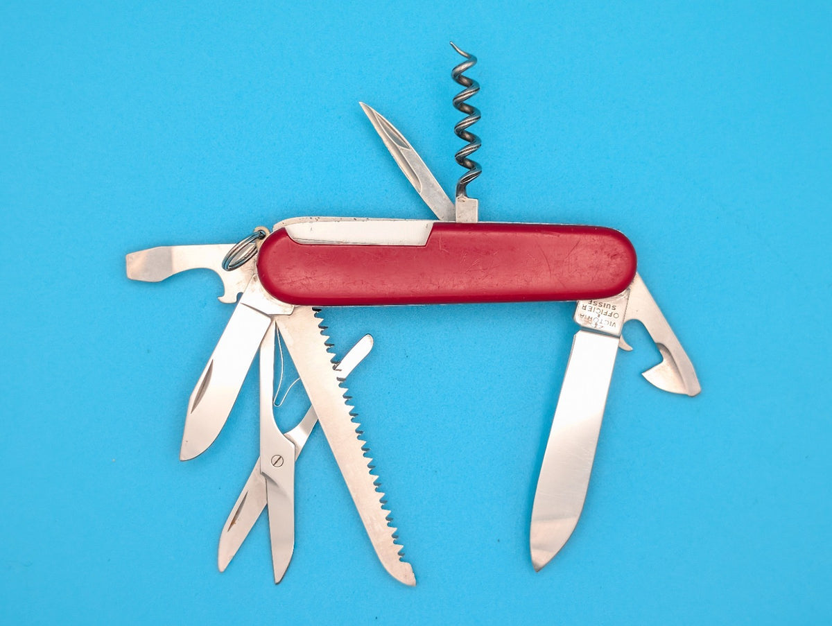 VINTAGE VICTORINOX VICTORIA RED HUNTSMAN KNIFE MULTI TOOL!