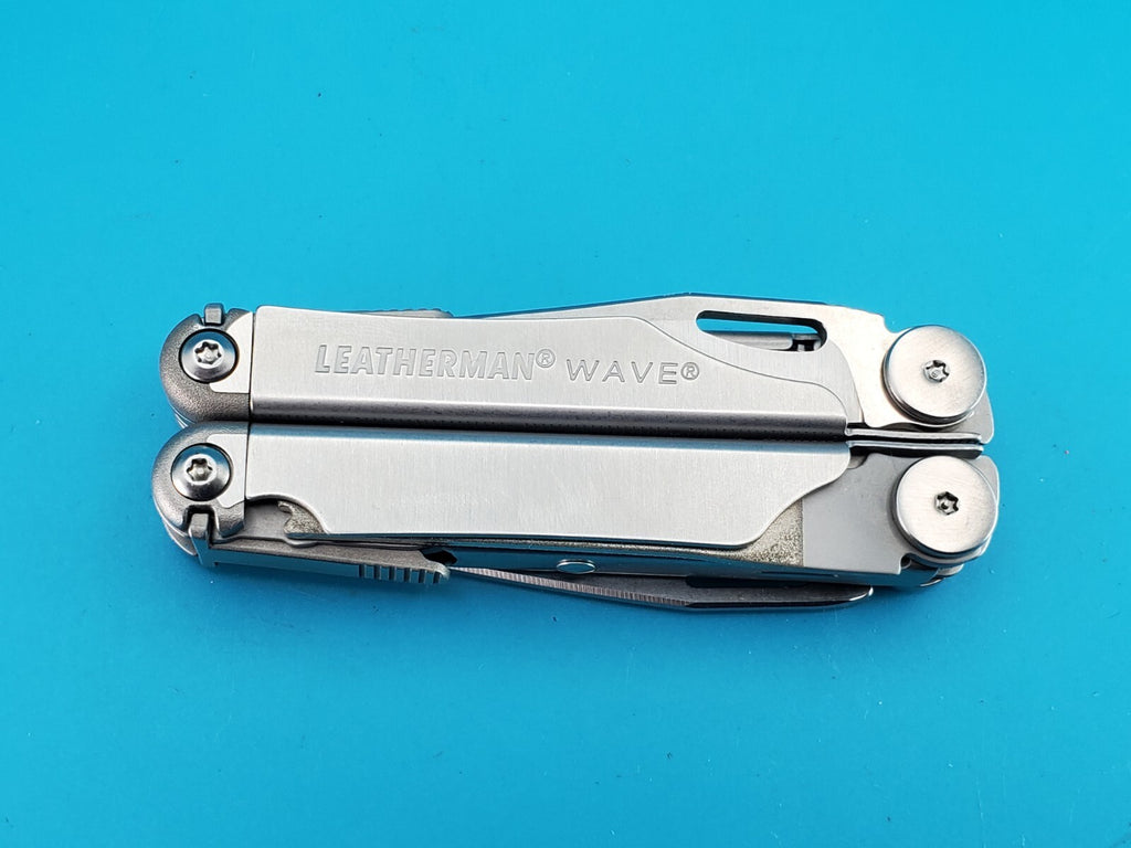 Leatherman Wave Multi-Tool, Well Maintained with Sheath