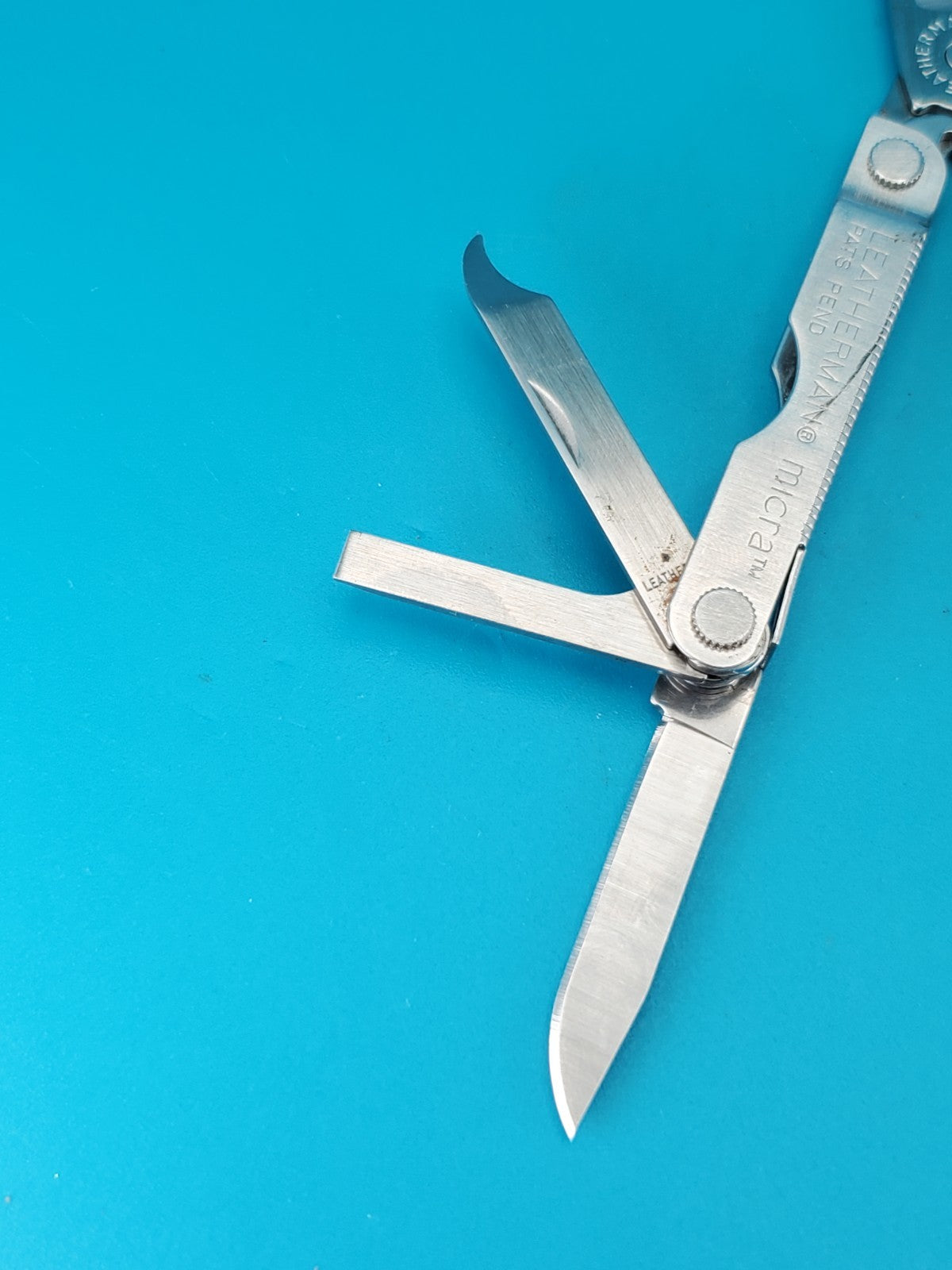 Leatherman Micra Multi-Tool, Knife, Scissors, Key Ring, Stainless! *GOLDMINE*
