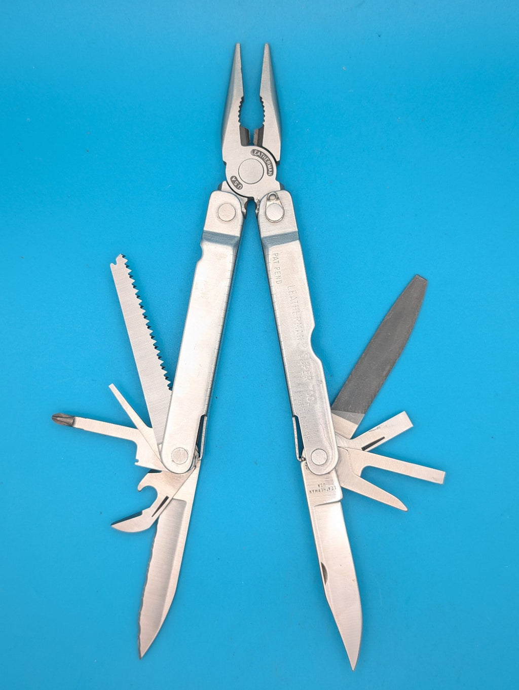 LEATHERMAN Super TOOL Multi Function Tool PLIERS, Stainless! 08/95 DATE