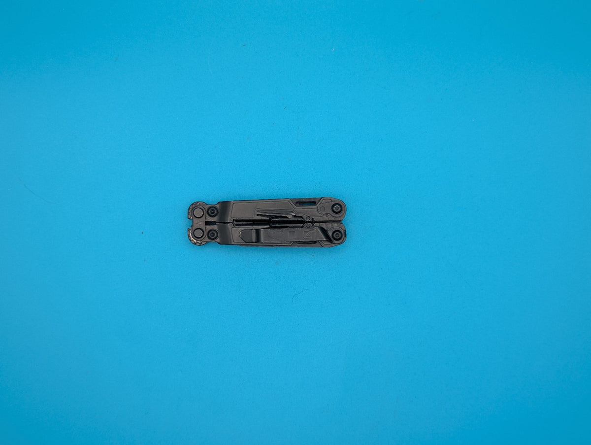 SOG PowerPint Tool Compact Lightweight Black Multi-Tool!