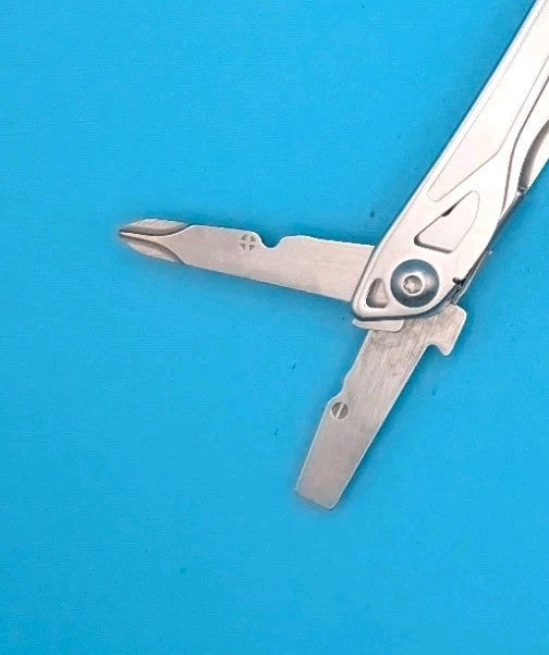 Leatherman Sidekick Multi-Tool, Knife, Pliers, Saw, Stainless!