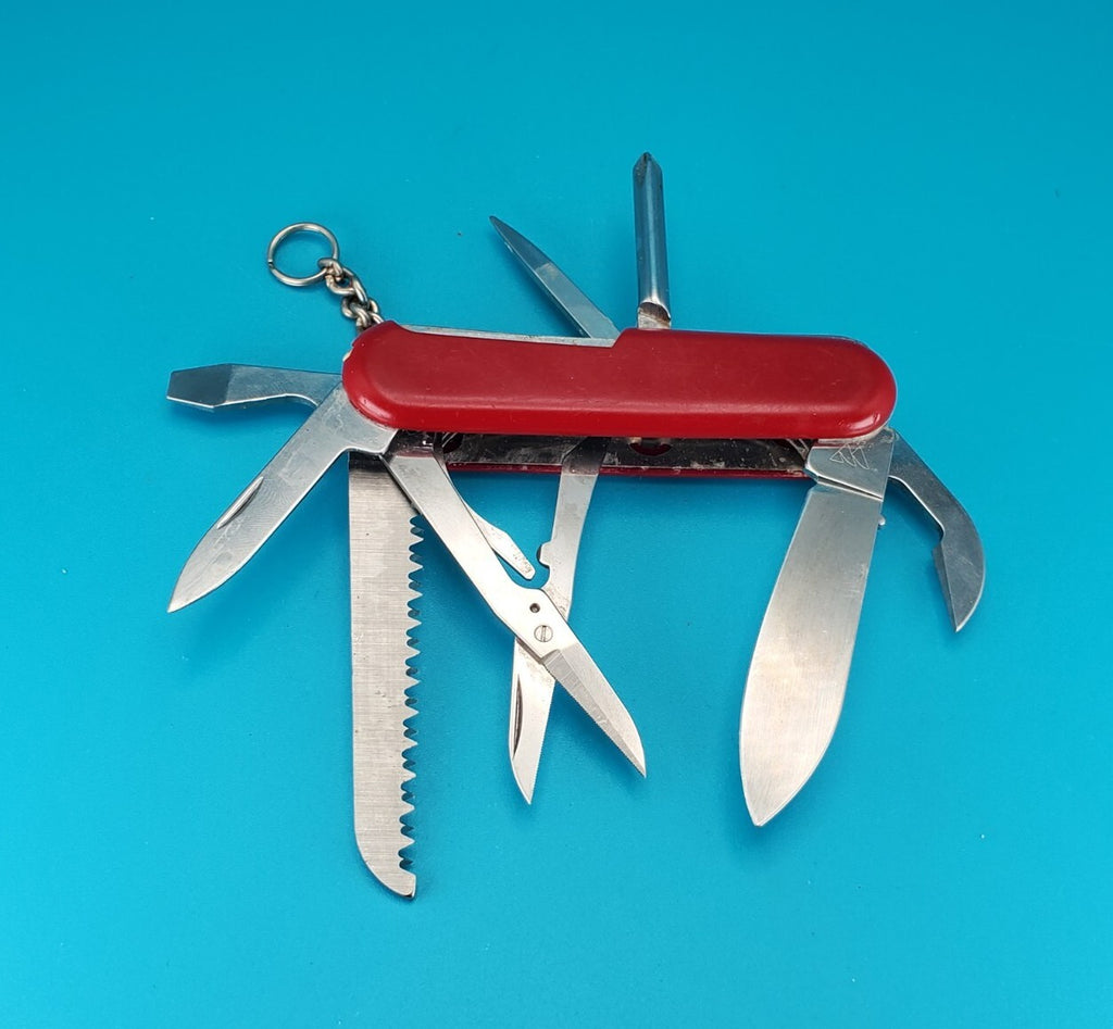 Wenger Handyman Red Swiss Army Knife Multi Tool!