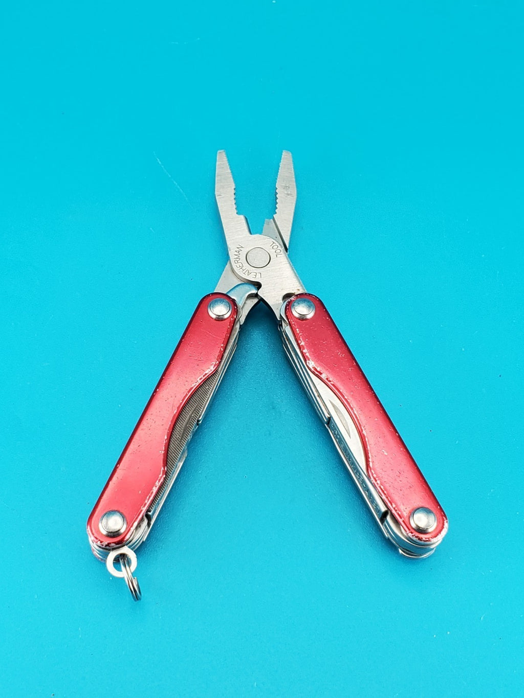 Leatherman Squirt P4 Multi-Tool, Key Ring, Retired, Red