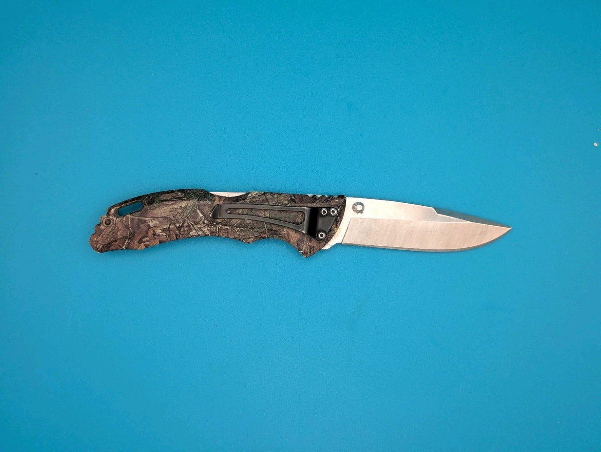 Buck USA FOREST CAMO 286 Lockback Plain Edge Folding Pocket Knife!