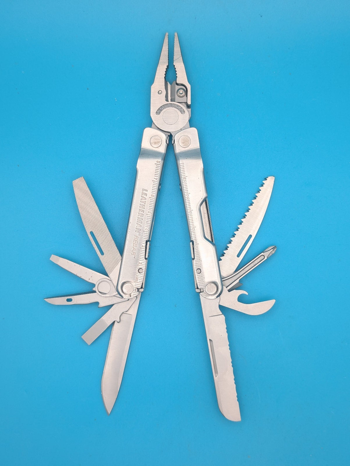 Leatherman Rebar Multi-Tool! Stainless! With Sheath!