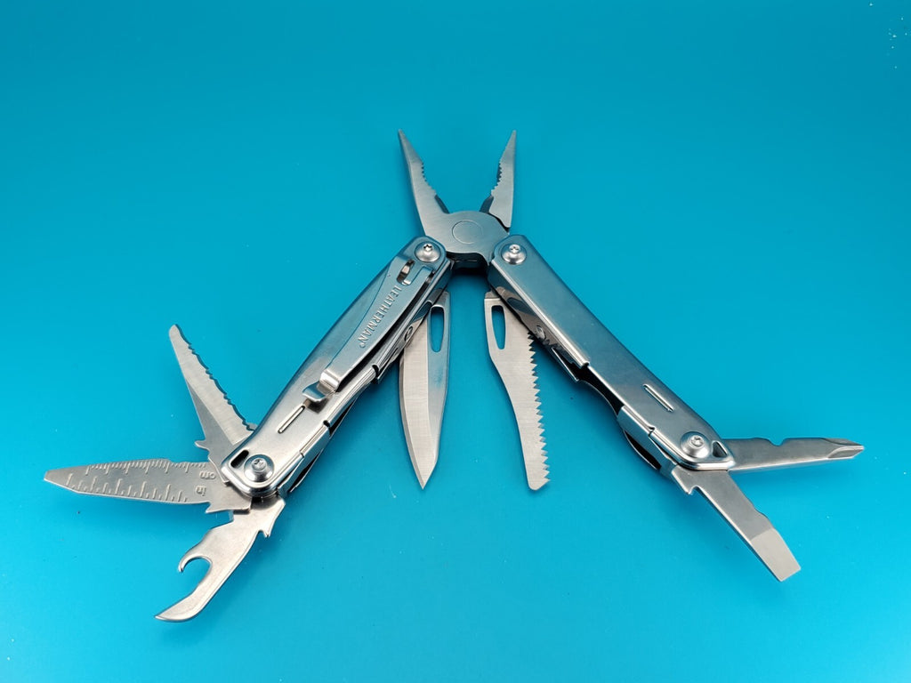 Leatherman Sidekick Multi-Tool, Knife, Pliers, Saw, Stainless! With Sheath!
