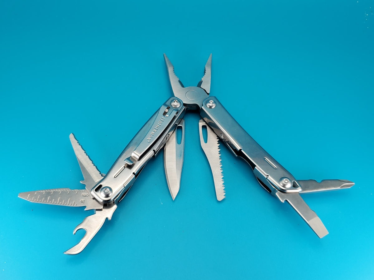 Leatherman Sidekick Multi-Tool, Knife, Pliers, Saw, Stainless! With Sheath!