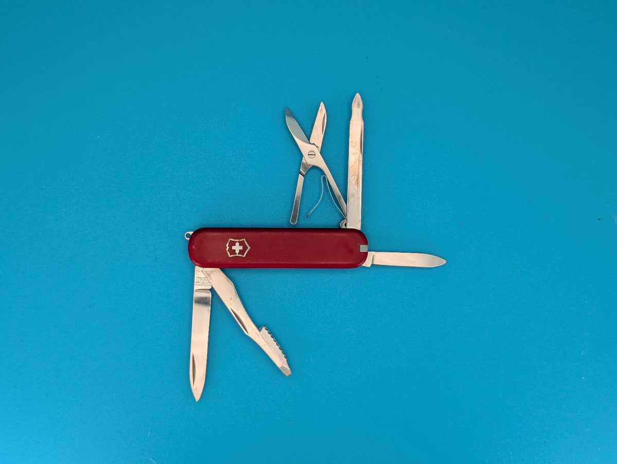 Victorinox Executive Swiss Army Knife, RED! FREE SHIPPING! RETIRED!