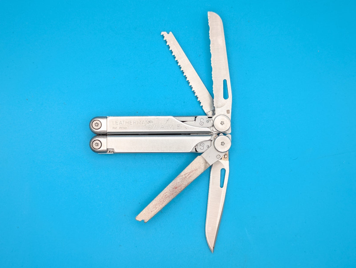 Leatherman Wave Original Vintage Retired, Dated 0300 (Mar, 2000) with Sheath